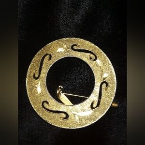 Antique gold pin